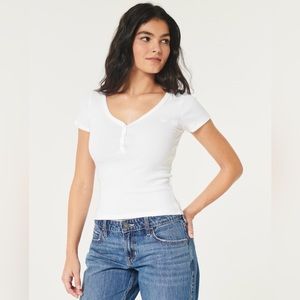 Hollister Ribbed Short-Sleeve Icon Henley Size S White Spring Summer